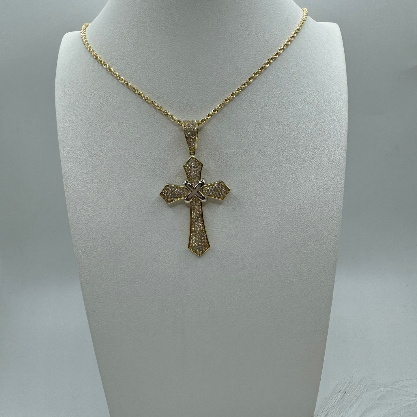 Collana fune con croce zirconata oro