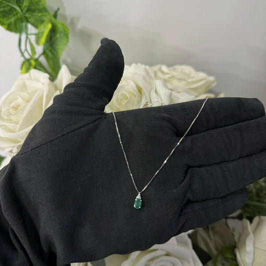 Collana veneziana con punto luce in Smeraldo e diamanti oro