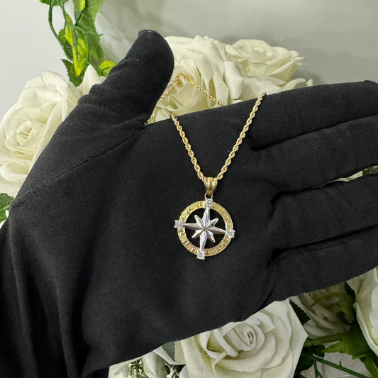 Collana fune con rosa dei venti greca oro e zirconi