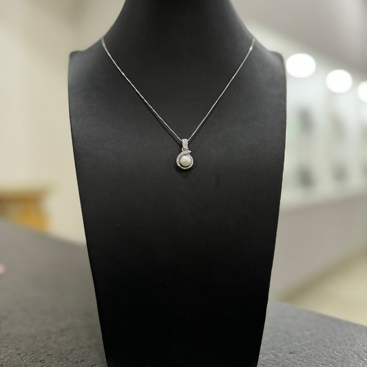 Collana veneziana con perla di diamanti oro