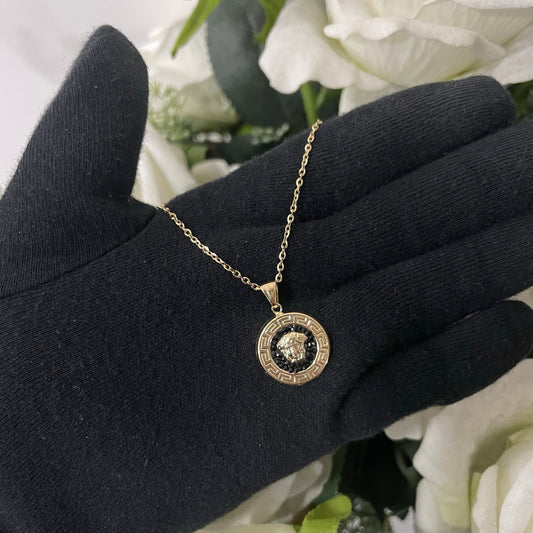 Collana catenina con pendente medusa oro