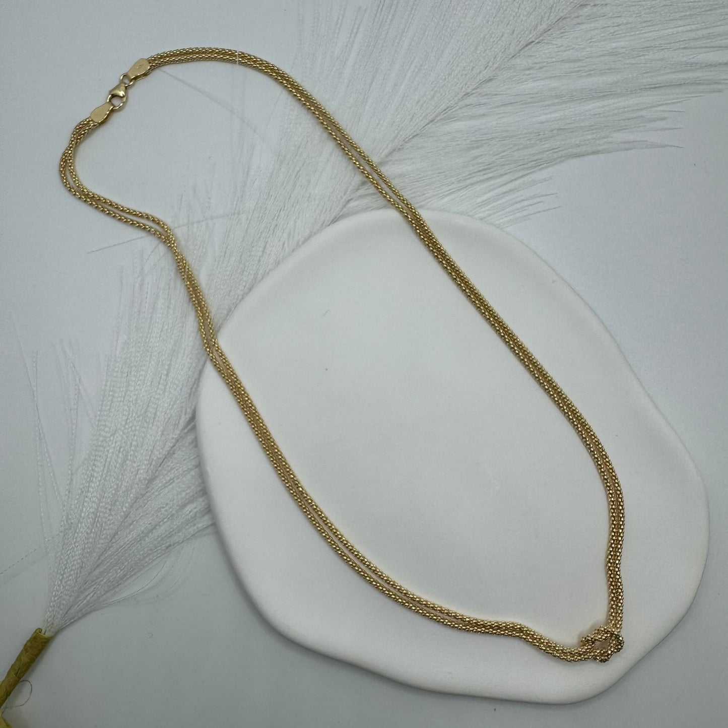 Collana girocollo nodo oro