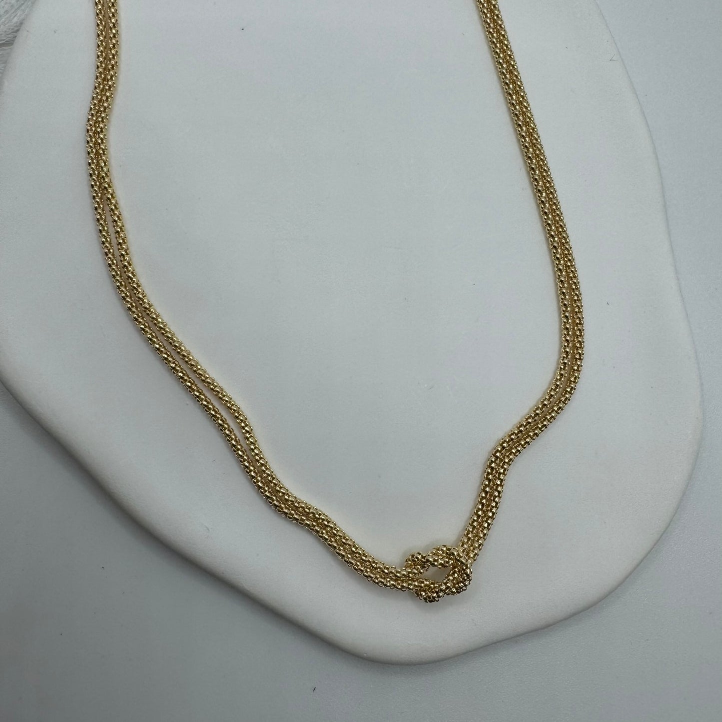 Collana girocollo nodo oro