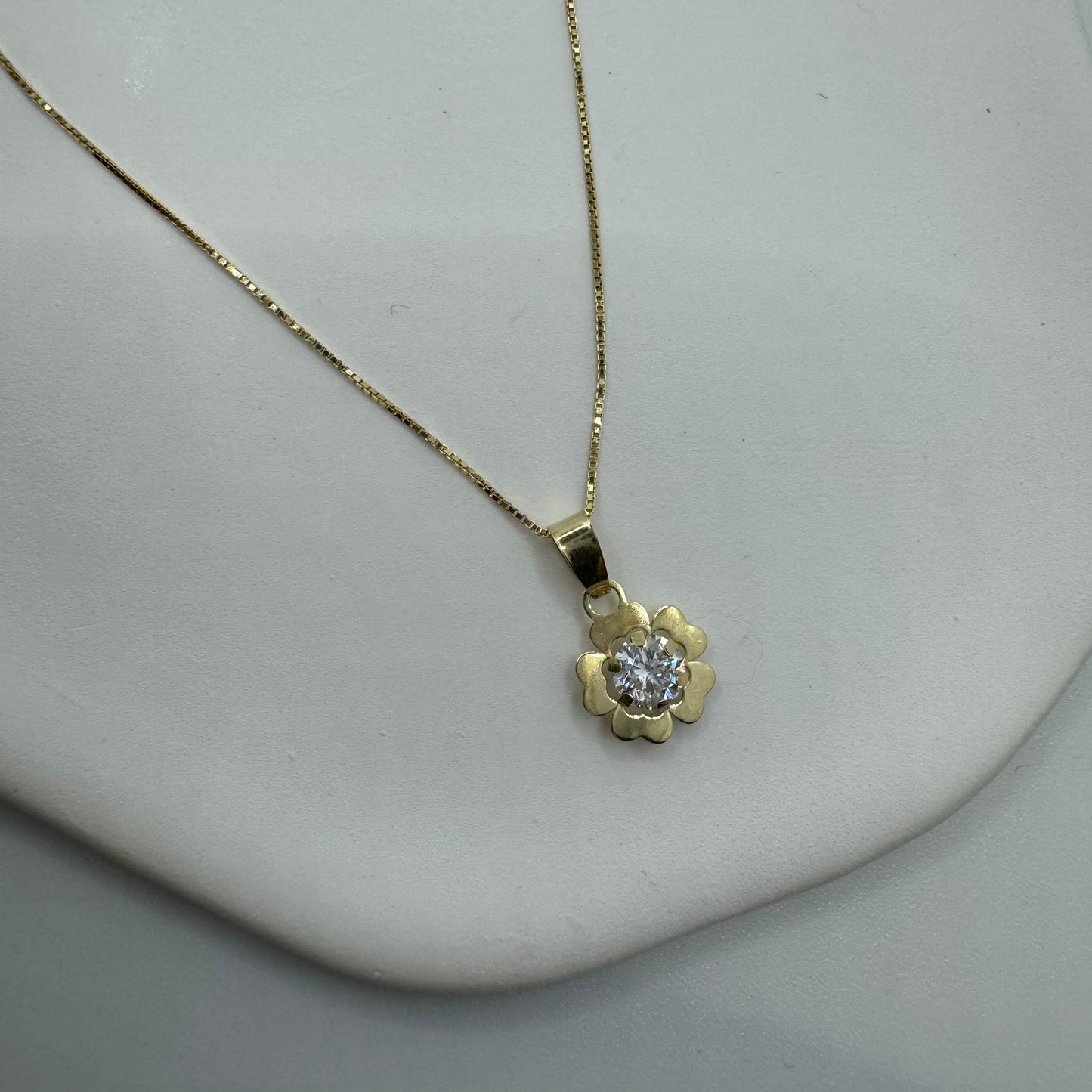 collana veneziana con  fiore zirconi e oro